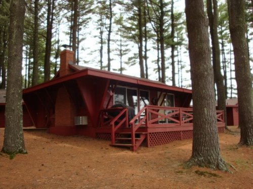 Red Cabin 2