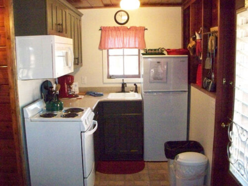 Red Cabin 8